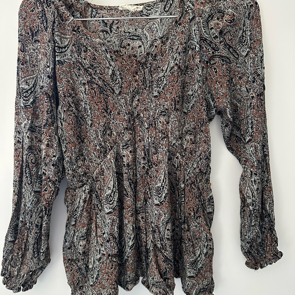 Camel Paisley Long Sleeve Peplum Maternity Top - 143 Story Line Up ( PinkBlush )